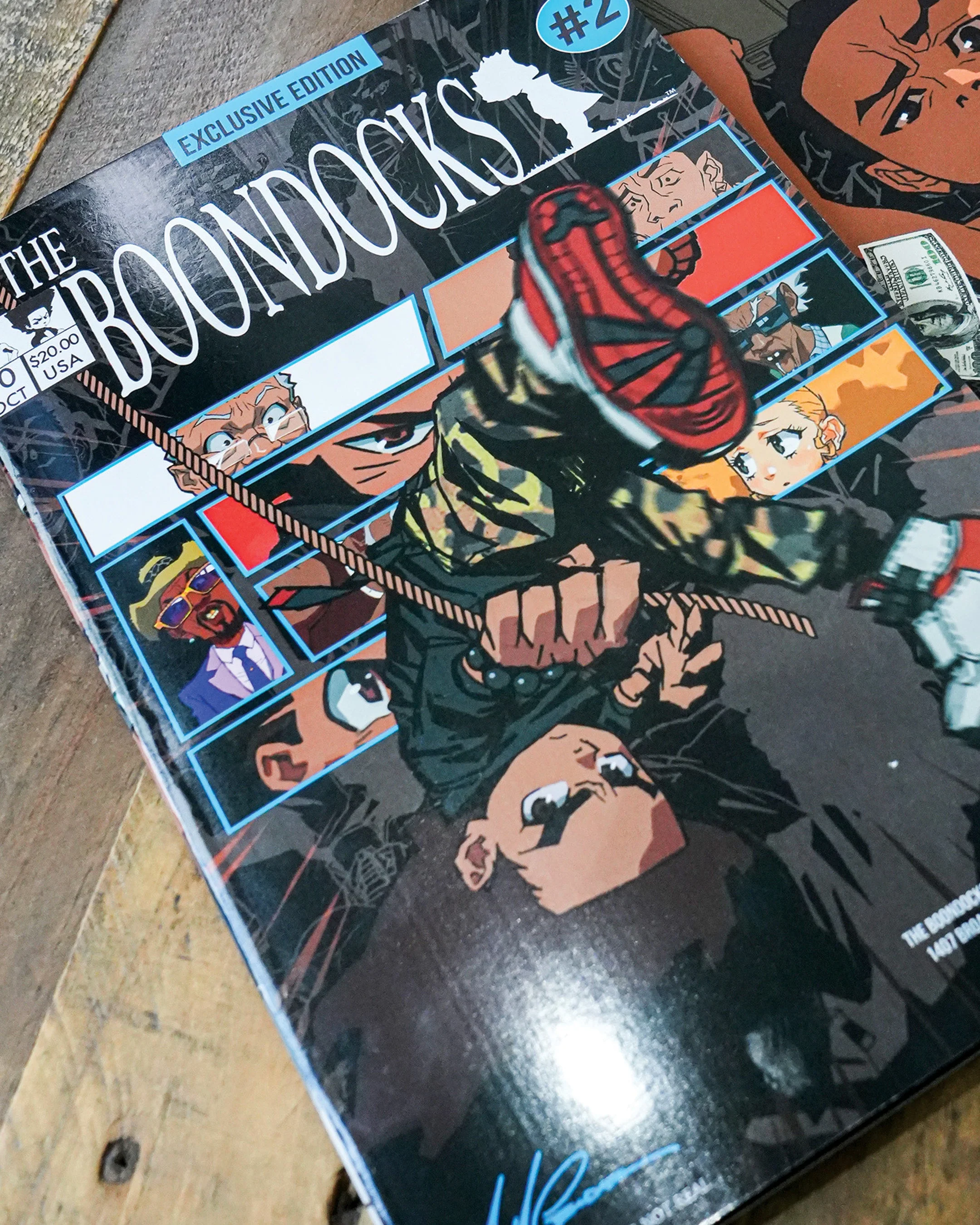 The Boondocks - Collectible Art Look Book - Huey Cover Volume #2 - Image 2