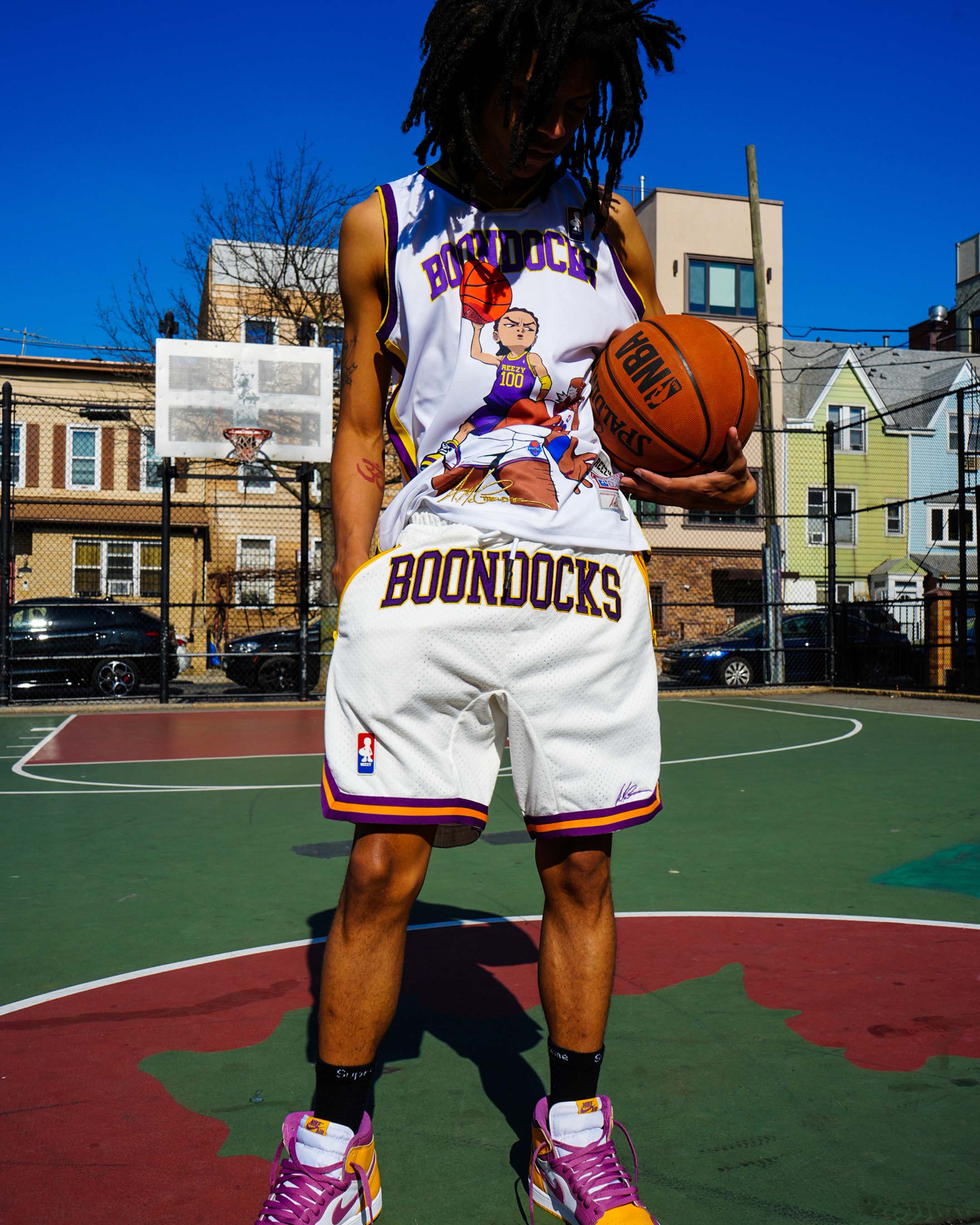 The Boondocks - Riley Dunk Basketball White Jersey - Image 4